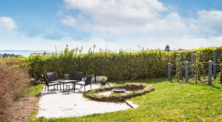 Holiday home in Følle Strand