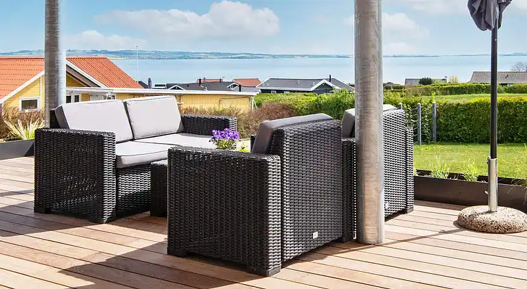 Holiday home in Følle Strand