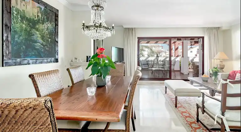 Penthouse next to the beach