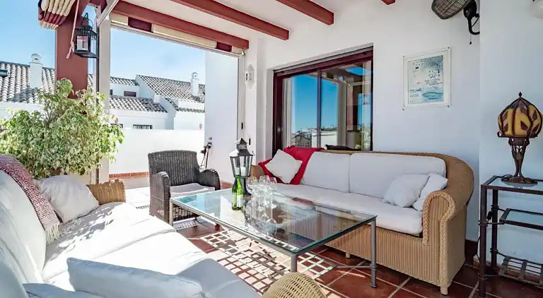 Penthouse next to the beach