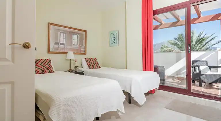 Penthouse next to the beach