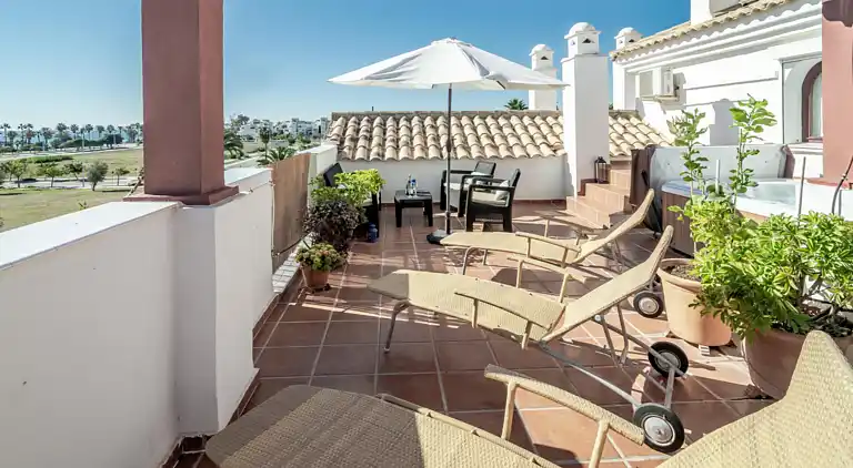 Penthouse next to the beach