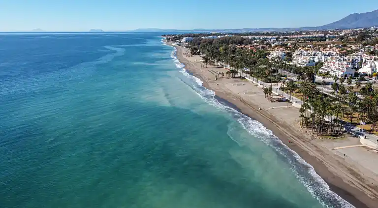 Penthouse next to the beach