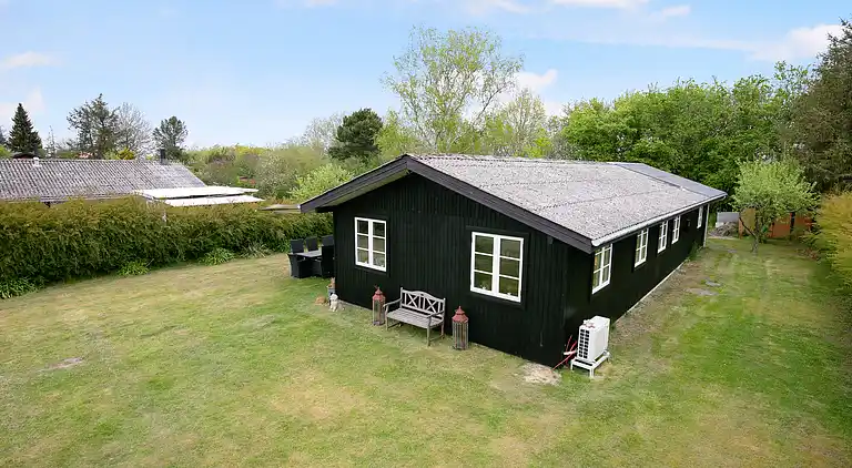 Lovely cottage for family and friends