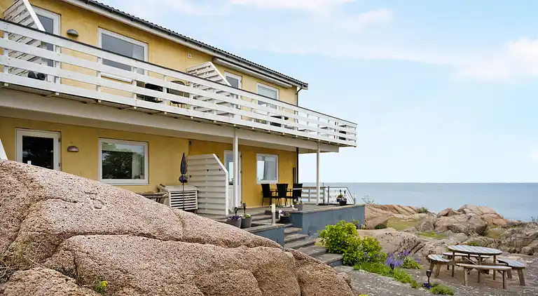 Ferielejlighed på de bornholmske klipper