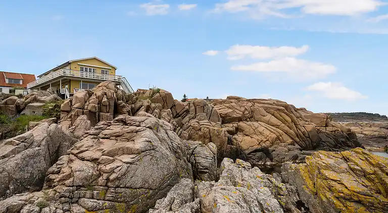Ferielejlighed på Bornholms klipper