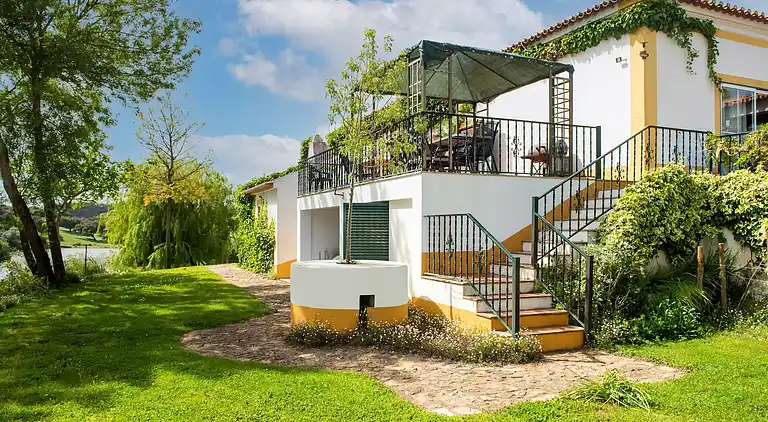 Farm house in São Sebastião da Giesteira
