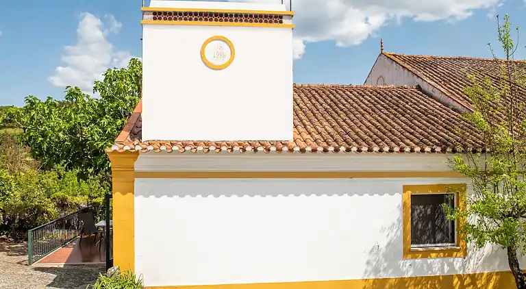 Farm house in São Sebastião da Giesteira