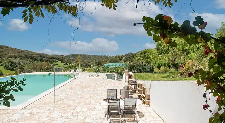 Farm house in São Sebastião da Giesteira