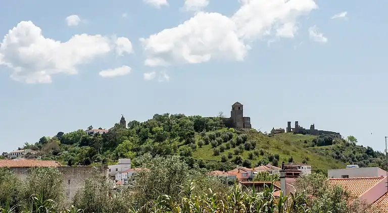 Farm house in São Sebastião da Giesteira