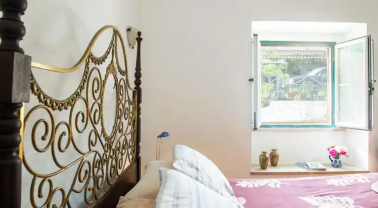 Farm house in São Sebastião da Giesteira