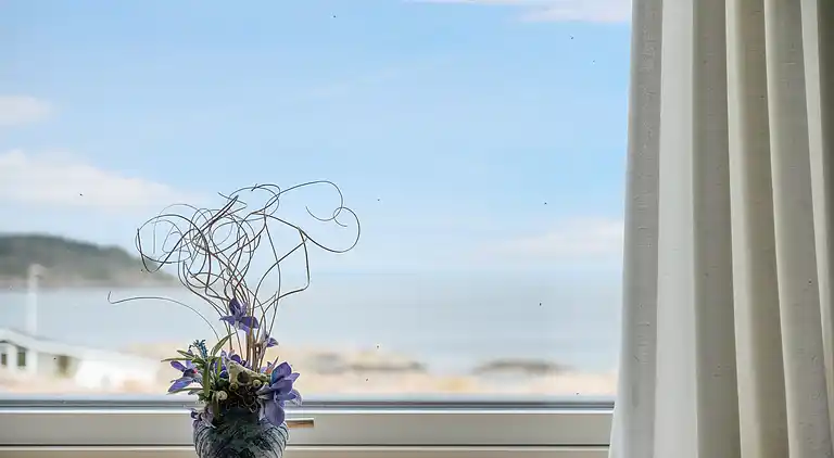 Holiday apartment with sea view on the cliffs