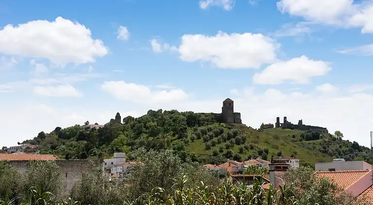 Farm house in São Sebastião da Giesteira