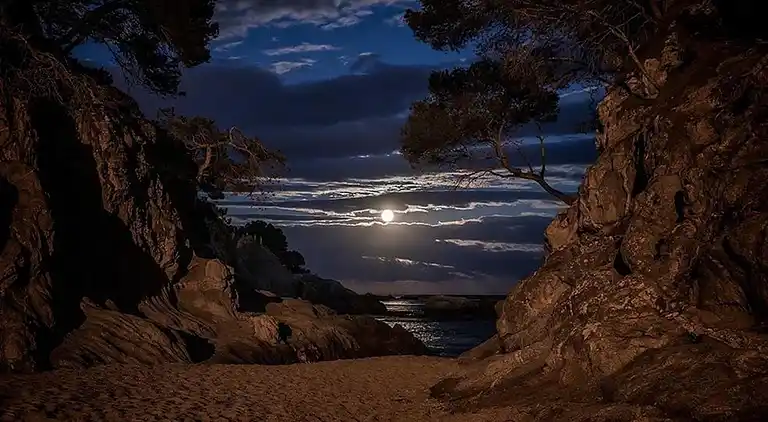 Beautiful Apartment, Swimming Pool and Beach