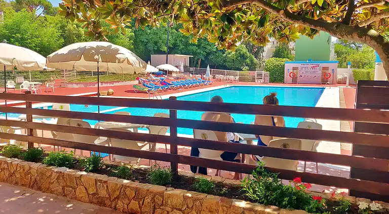 Beautiful Apartment, Swimming Pool and Beach