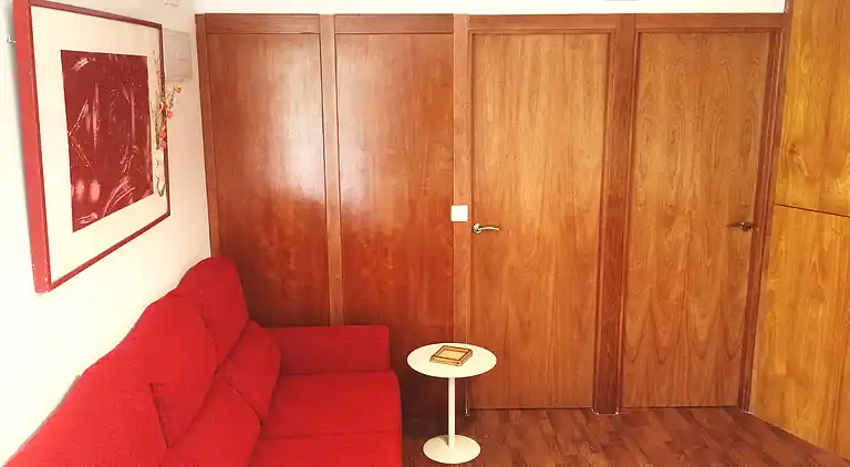 Beautiful Apartment, Swimming Pool and Beach