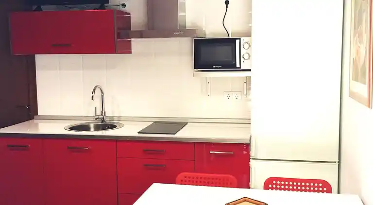 Beautiful Apartment, Swimming Pool and Beach