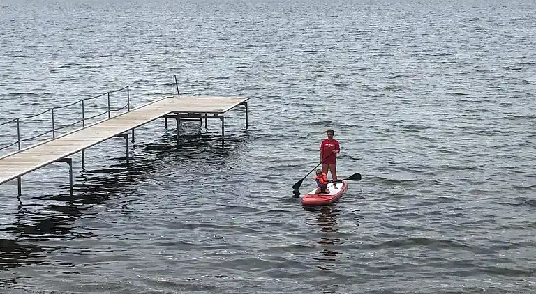 Vakre solnedganger 100 meter fra stranden