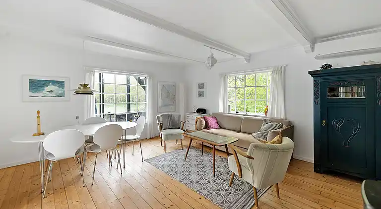 Charmerende sommerhus nær stranden