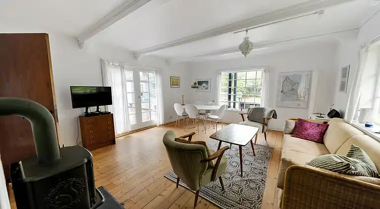 Charmerende sommerhus nær stranden