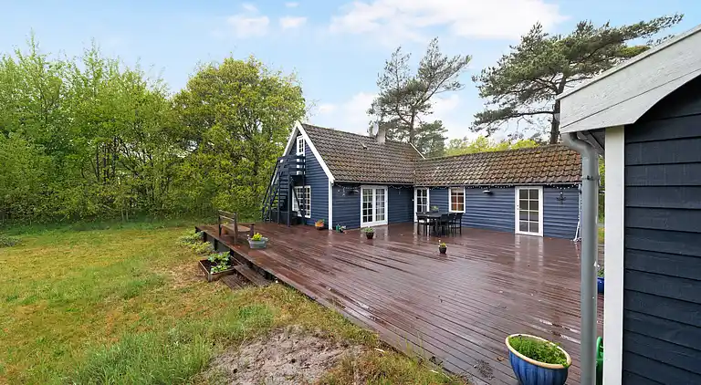Charmerende sommerhus nær stranden