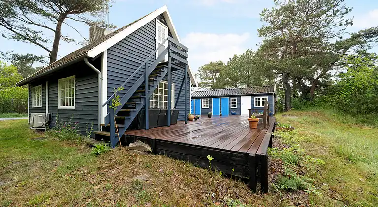 Charmerende sommerhus nær stranden