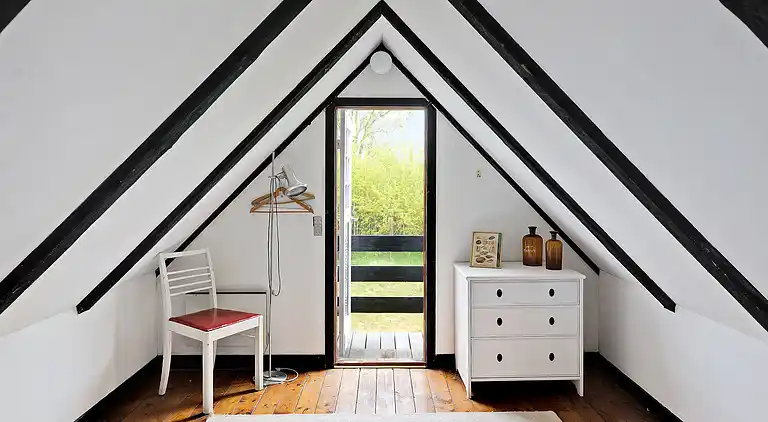 Charmerende sommerhus nær stranden