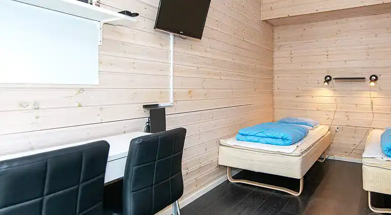 3 room,ground floor Premium