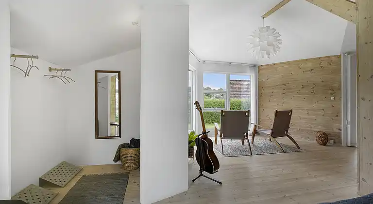 Scenic summer house near quiet lapping waves