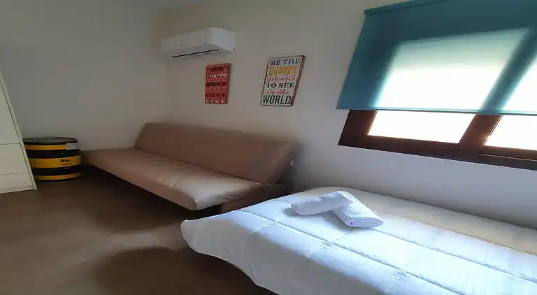 Villa in Loutra Oreas Elenis