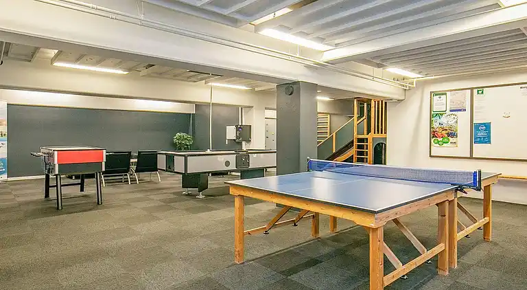 2 Zimmer,Erdg./1. Stock