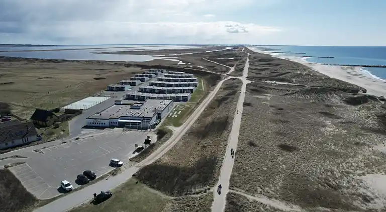 Holiday home in the first row to the North Sea