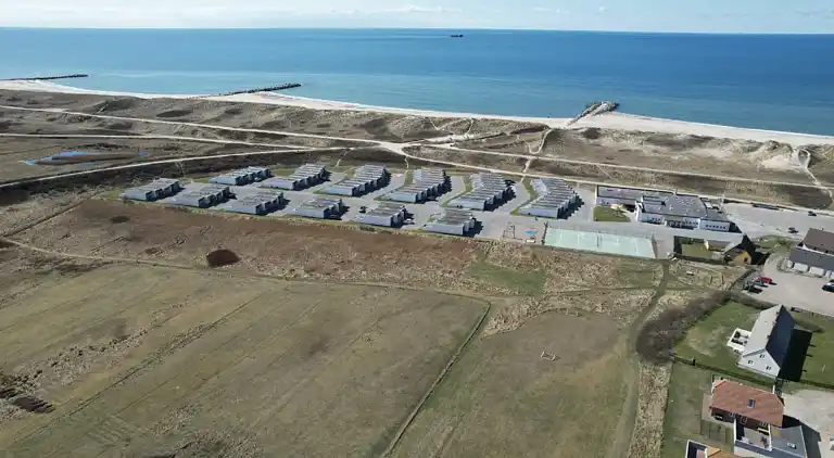 Holiday home in the first row to the North Sea