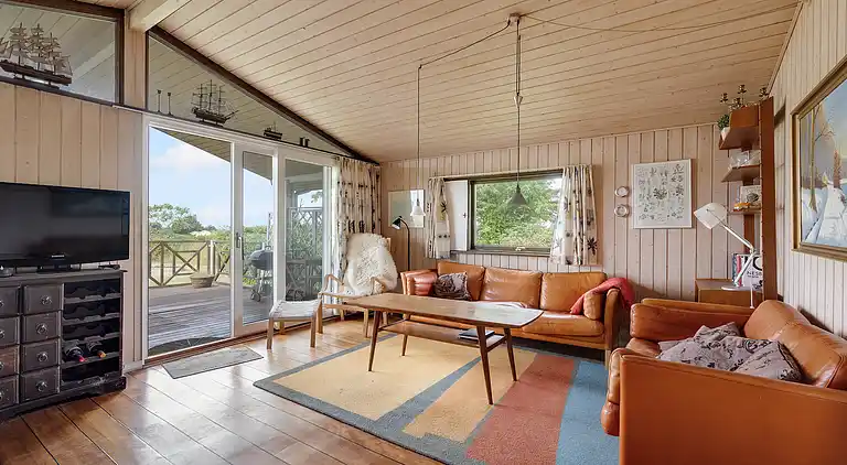 Vakre solnedganger 100 meter fra stranden