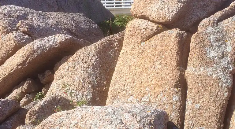 Holiday apartment with sea view on the cliffs