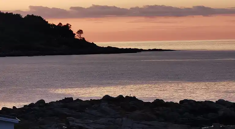 Holiday apartment with sea view on the cliffs
