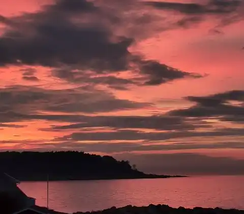 Holiday apartment with sea view on the cliffs
