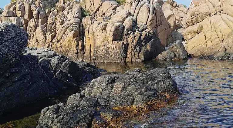 Holiday apartment with sea view on the cliffs