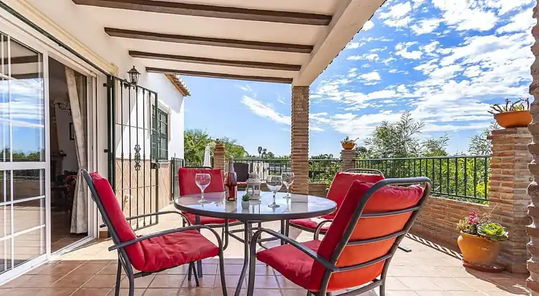 Villamanuelg in Nerja