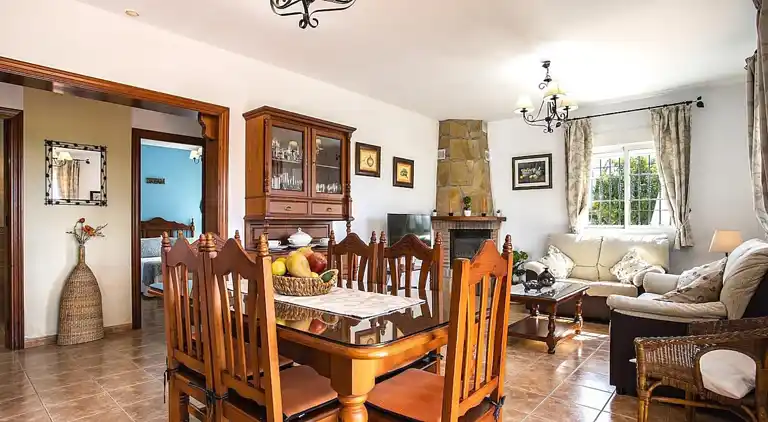 Villamanuelg in Nerja