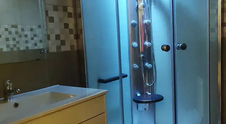 Bel Appartement, Piscine et Plage