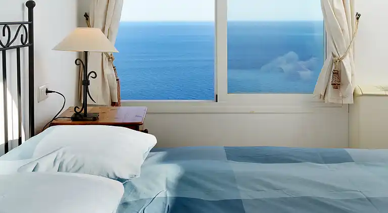 Beautiful villa with views & private heated pool☀️🏝