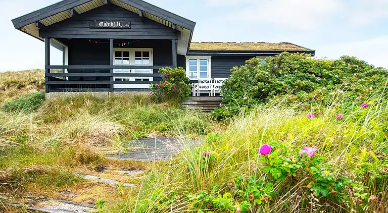 Semesterbostad vid Houvig Strand