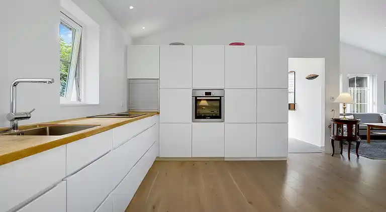 New and cozy house by the beach and forest