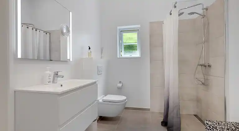 New and cozy house by the beach and forest