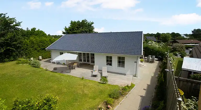 New and cozy house by the beach and forest