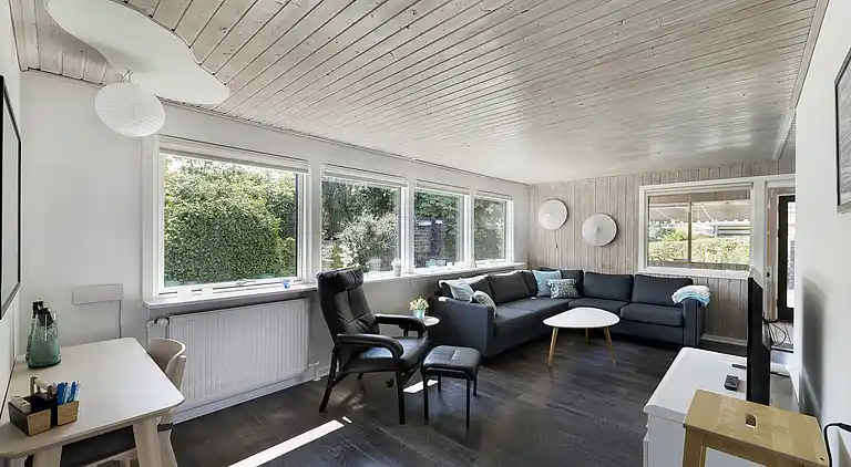 Nydelig feriehus nær strand og natur