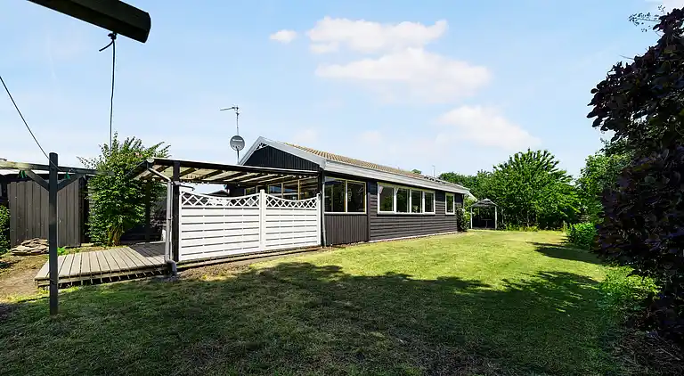 Nydelig feriehus nær strand og natur