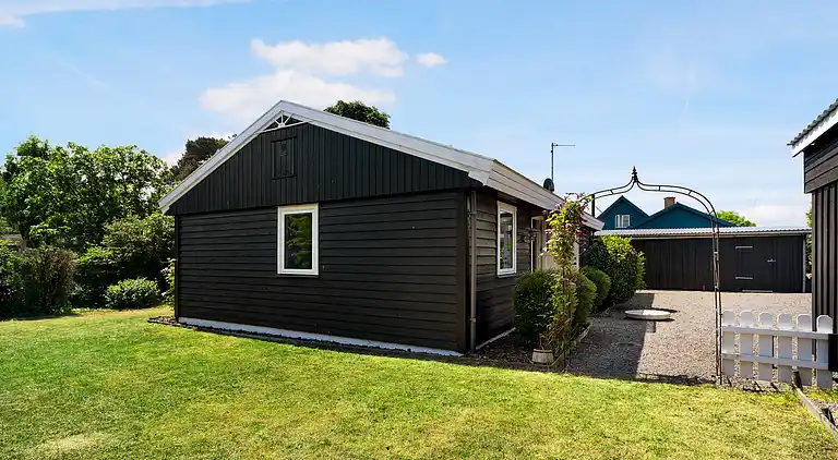 Nydelig feriehus nær strand og natur
