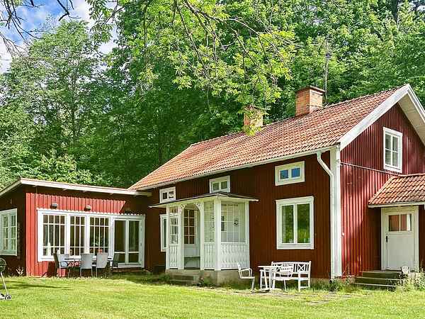 Holiday home in Västervik NV